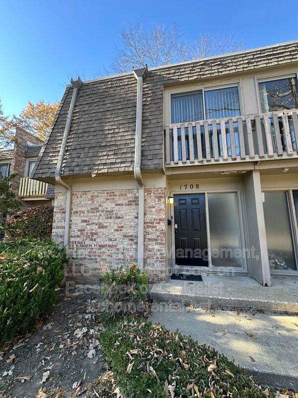 Photo - 1708 E 97th St