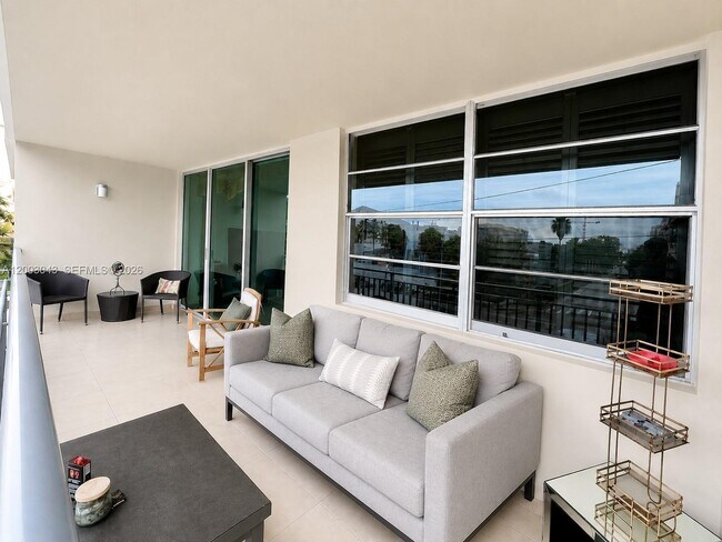 Photo - 9500 W Bay Harbor Dr Unit 2G