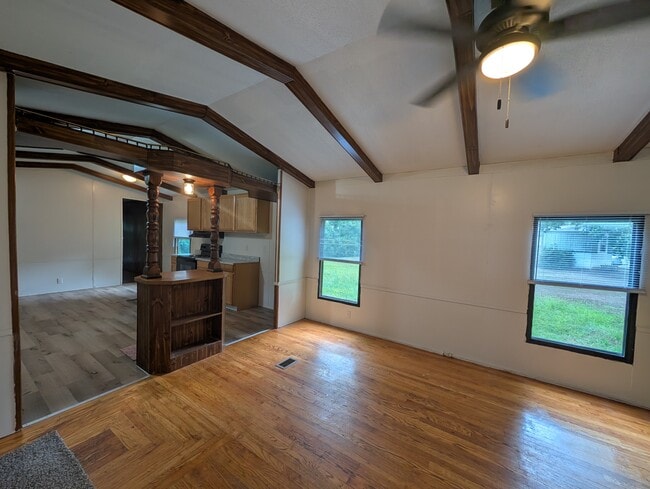 Photo - 35 Ransdell Ln