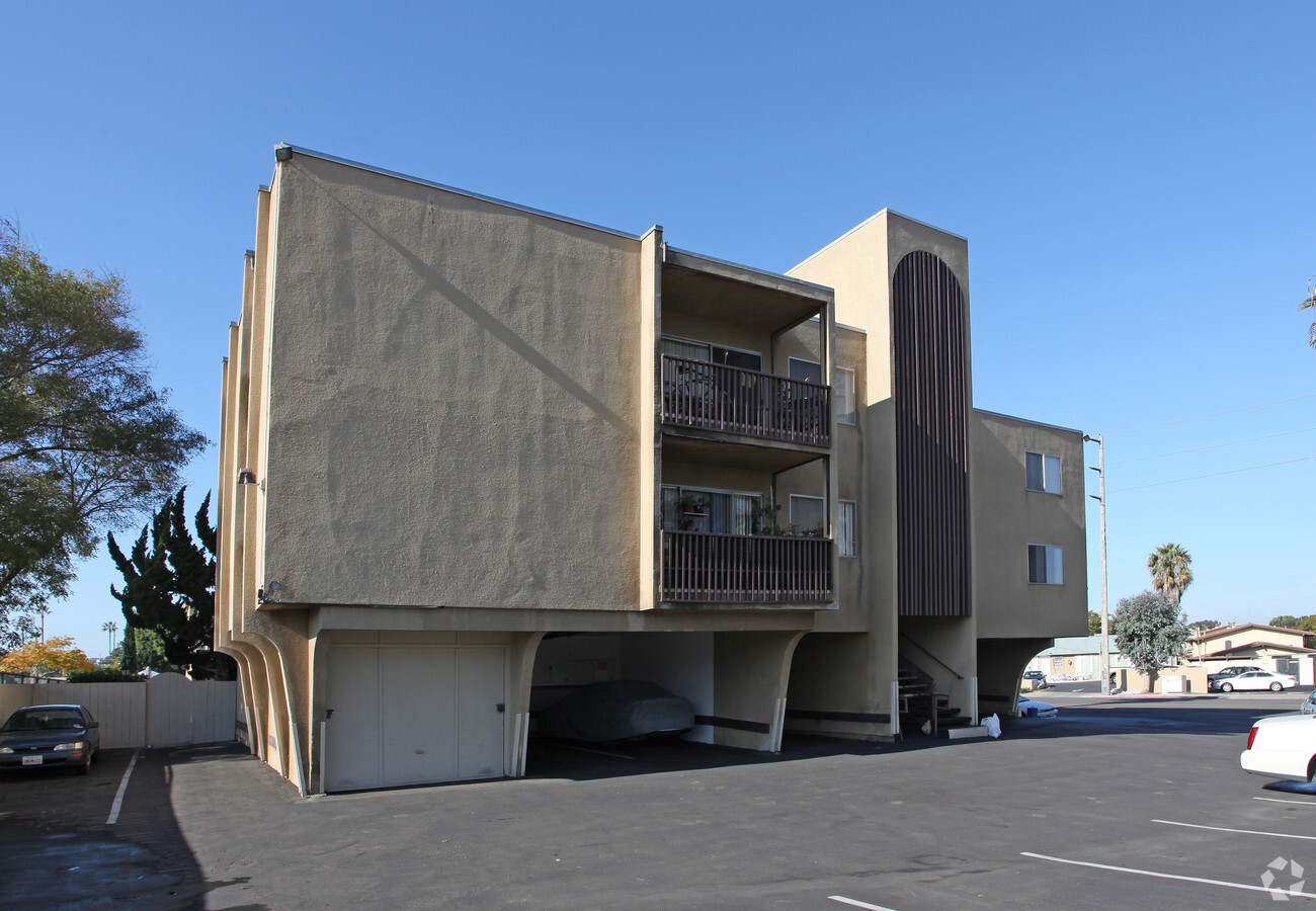 The Cabana - The Cabana Apartments