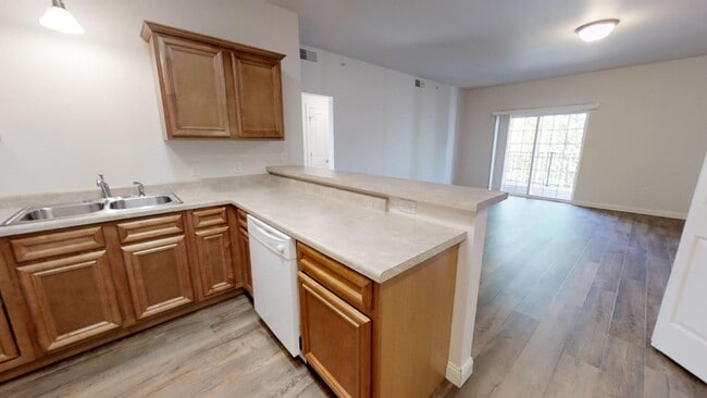 Washington Square Apartments