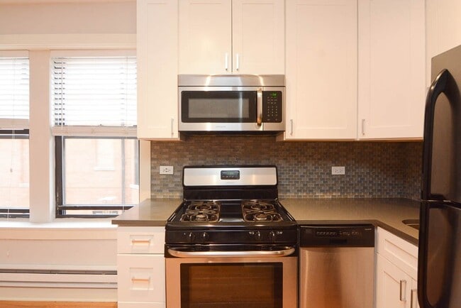 Photo - 2425 N Kedzie Blvd Unidad 601