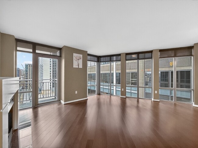 Photo - 819 Virginia St