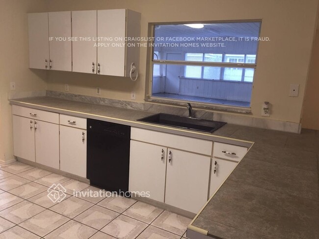 Photo - 2401 Bel Air Cir