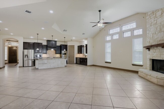 Photo - 5923 Dewdrop Ln