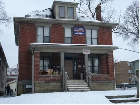 Photo - 194 E 14th Ave