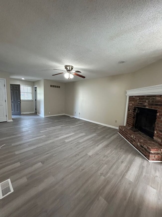 Photo - 7037 N Fisk Ct