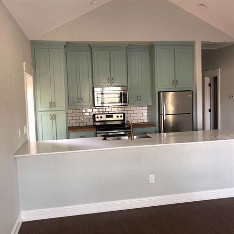 Photo - 808 W Hull St