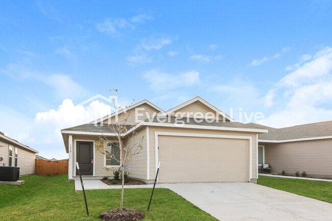 Photo - 1030 Raintree Rd