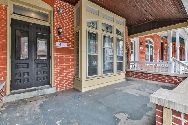 Photo - 41 N 11th St Unit 41B
