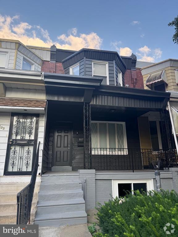 Building Photo - 807 S 57th St Rental