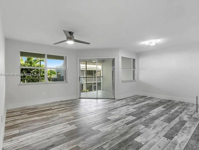 Photo - 2504 SE 20th Pl Unit 202-A