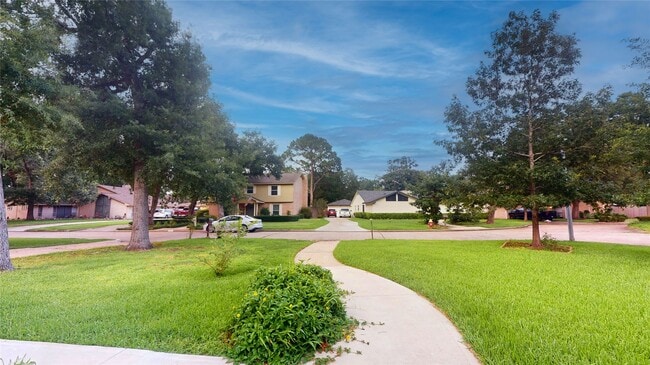 Photo - 811 Devonport Ln