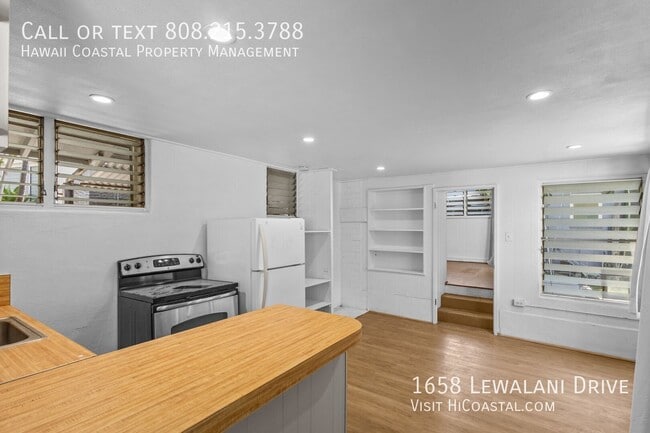 Photo - 1658 Lewalani Dr