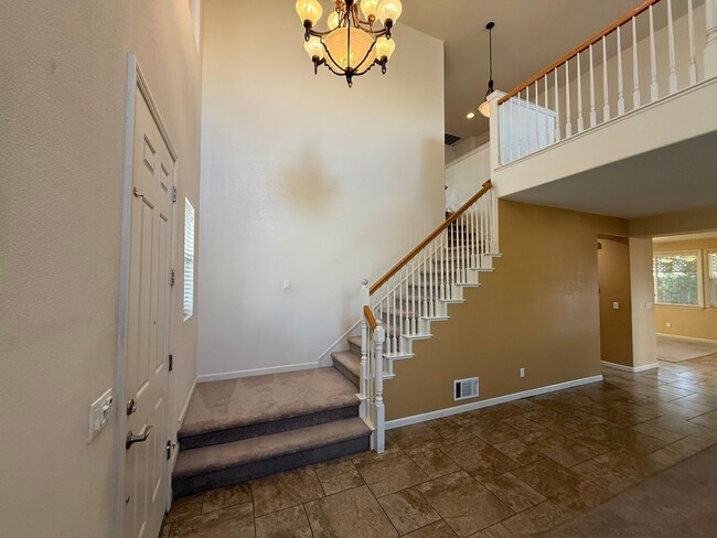 Photo - 4-bedroom located on a court in Sylvan School District!