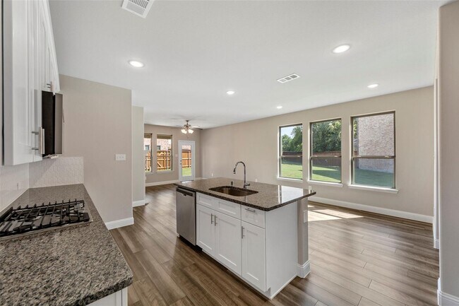 Photo - Next To New in FRISCO ISD