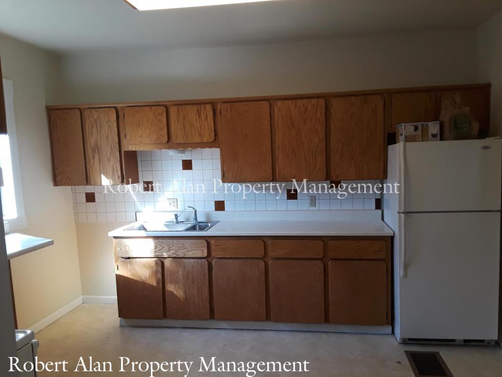 Photo - 207 NW 5th St