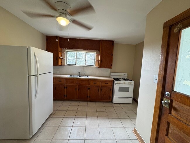 Photo - 4501 Packard St Unidad 4501 1/2 Packard Street