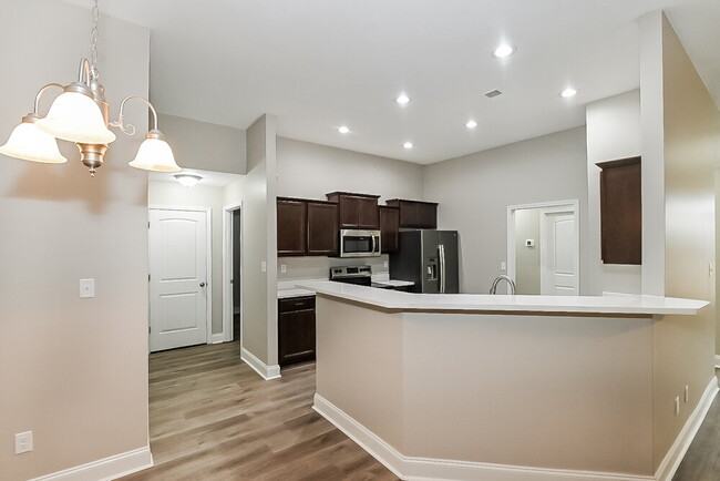 Photo - 8679 Courtly Cir S