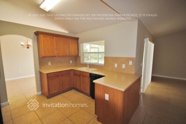 Photo - 427 Biscayne Ave NW