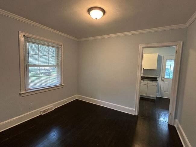 Photo - Adorable Home in Ashley Park!