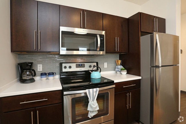 One Bedroom Kitchen