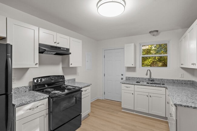 Photo - 2000 Flower Ln Unidad 2000 flower ln