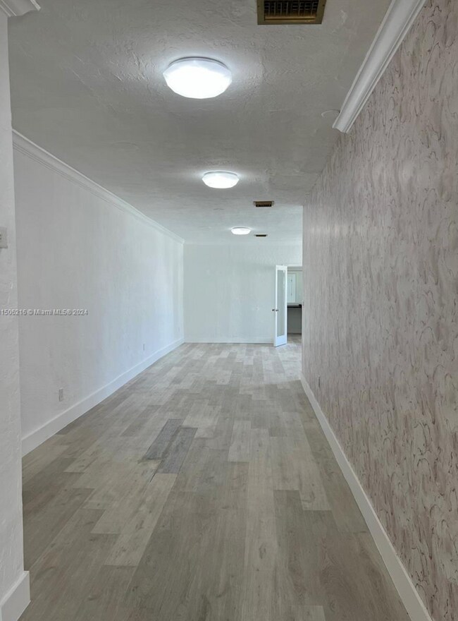 Photo - 421 Washington Ave Unit 203