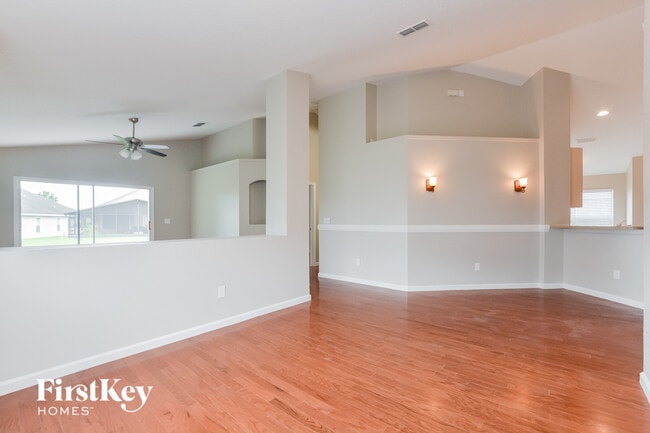 Photo - 2916 Conner Ln