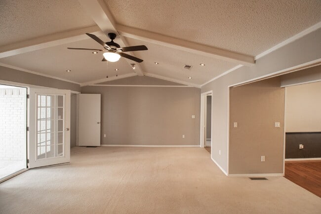 Photo - 3 Bedroom 2 Bathroom with a basement Unit A