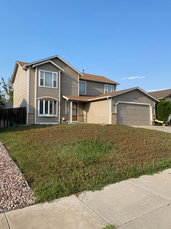 Photo - Awesome home on Hubbell for rent!