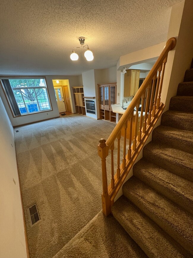 Building Photo - 4275 Merrimac Lane North Rental