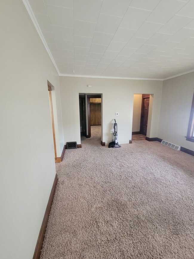 Photo - 274 Ellis St