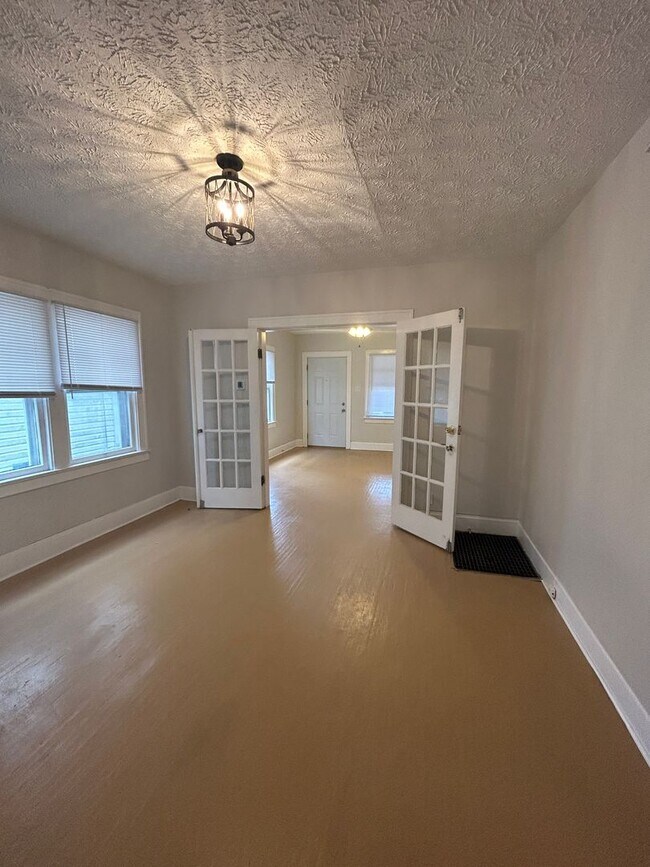 Photo - 2229-2231 E 5th Ave Unit 2229