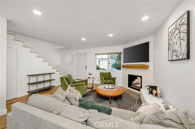 Building Photo - 2424 Santa Ana Ave Unit 101