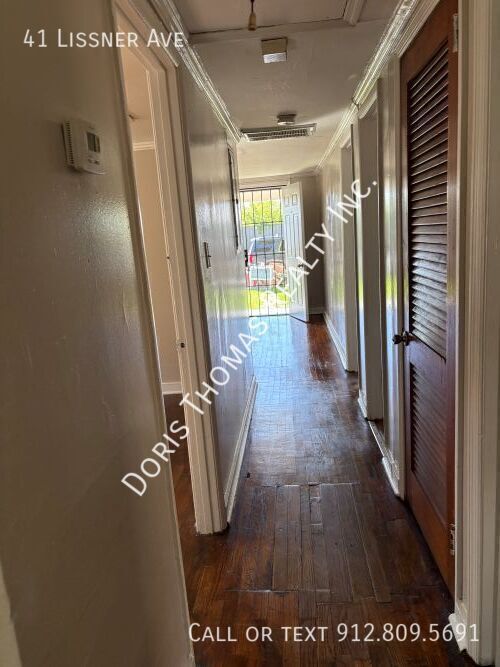 Photo - 41 Lissner Ave