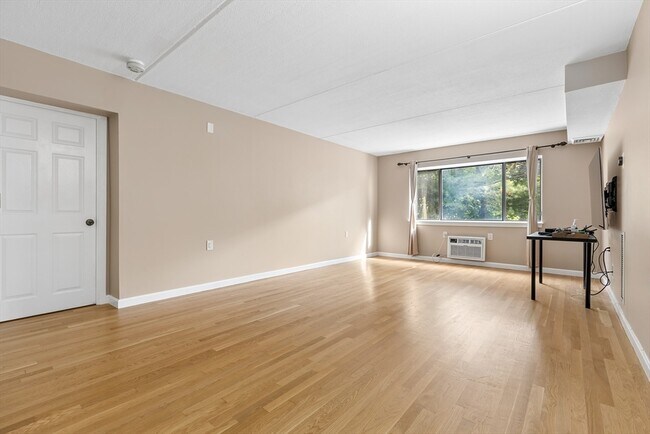 Photo - 4975 Washington St Unit 209