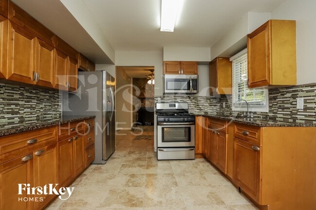 Photo - 1083 Forest Heights Rd