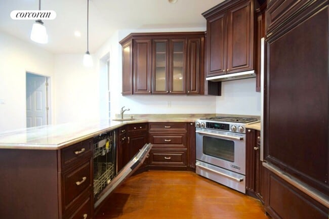 Building Photo - 1838 7th Ave Rental