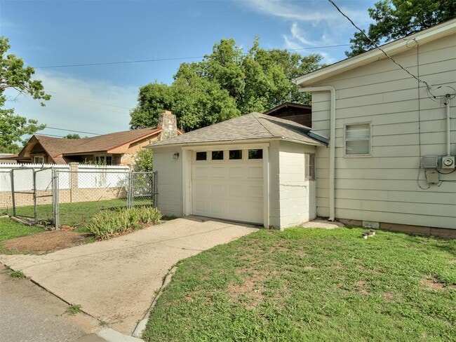 Photo - 4701 N Peniel Ave