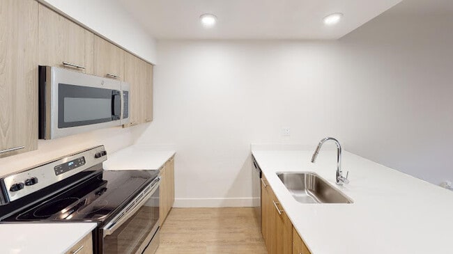 Photo - LaRue on Highland