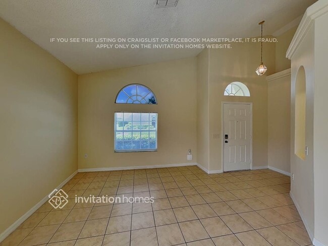 Photo - 16725 Rolling Green Dr