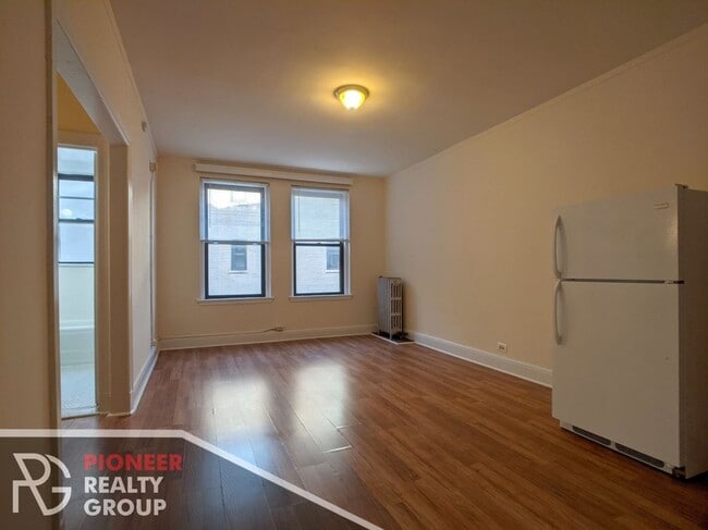 Photo - 2779 N Milwaukee Ave Unit 212
