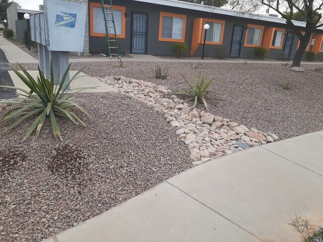 Property landscaping - Blacklidge Flats