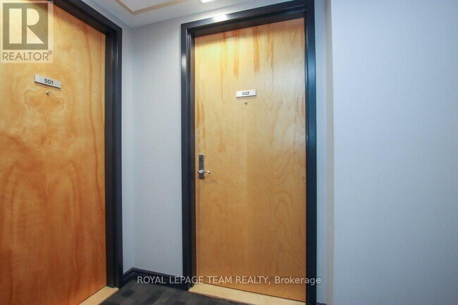 Photo - 250 Lett St Unité 502