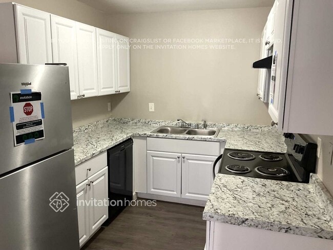 Photo - 421 Casie Ct