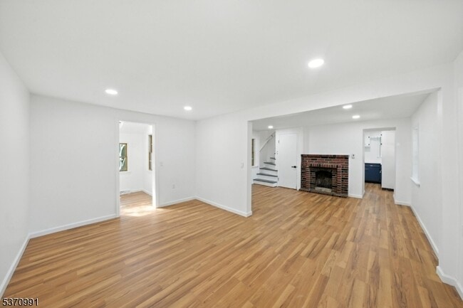 Building Photo - 34 North St Rental