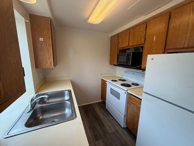 Photo - Beautiful 3 Bedroom Home in Olympia WA - Apply Today!