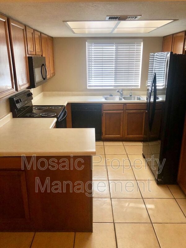 Photo - 700 E Mesquite Cir Condo Unit Q117