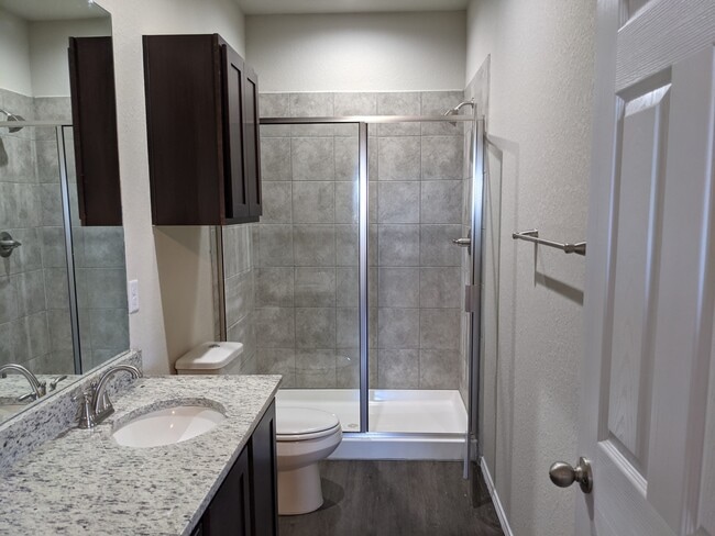 Photo - 3412-3414 Scott Circle